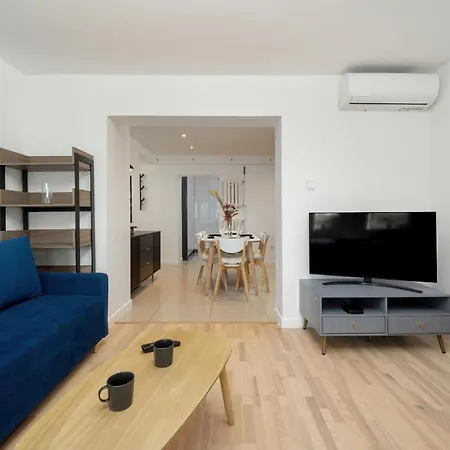 Przestronne Przy Rynku We Wroclawiu Z Klimatyzacja I Wanna By Renters Apartmán *